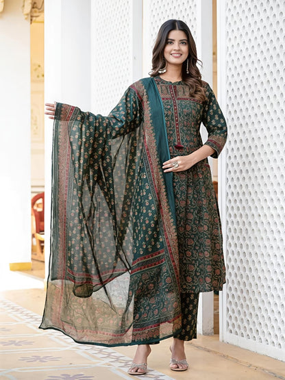 fine taj cotton 60 60 fabric with beautiful printed Kurti with plazo with one side pocket on pant(SWSK60)