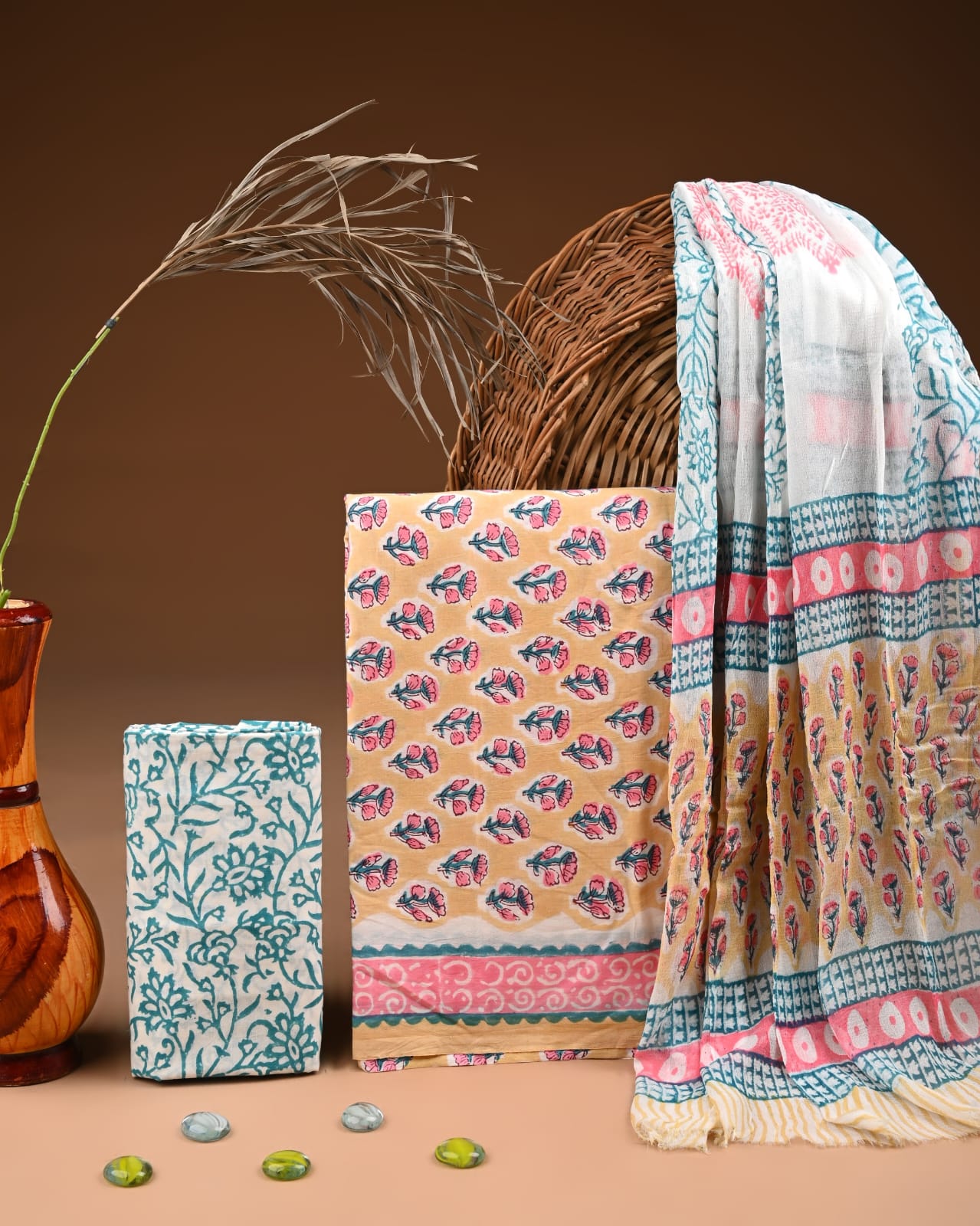 JAAL HAND BLOCK PRINT COTTON SUIT SET WITH CHIFFON DUPATTA(WACFCOTMU32)