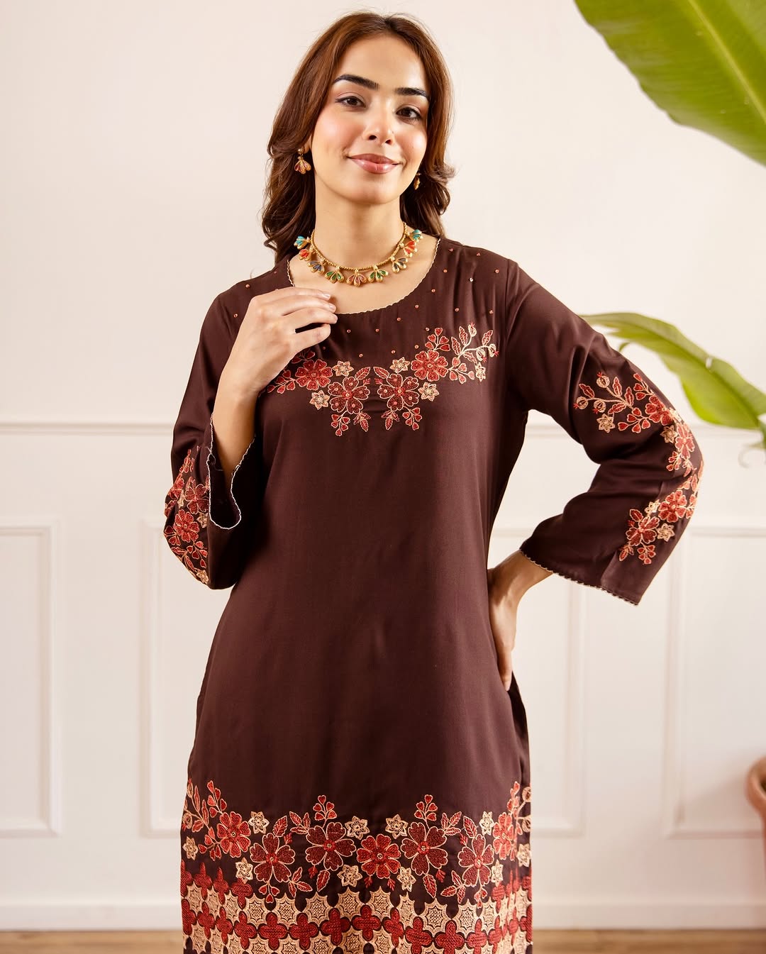 Floral Embroidered Wide-Leg Co-ord Set (RD70)