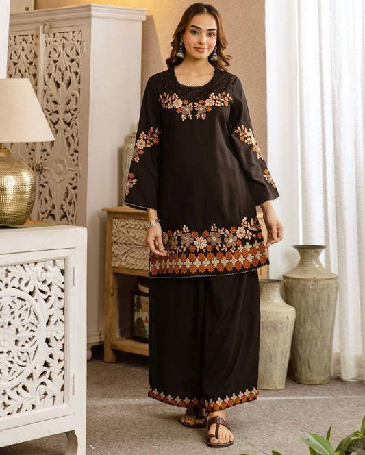 Floral Embroidered Wide-Leg Co-ord Set (RD70)