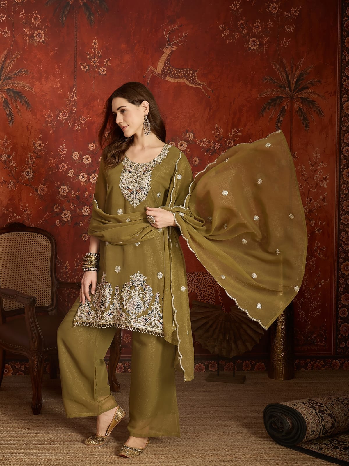 ✨ Premium Embroidered Sharara Set ✨(RRRD53)