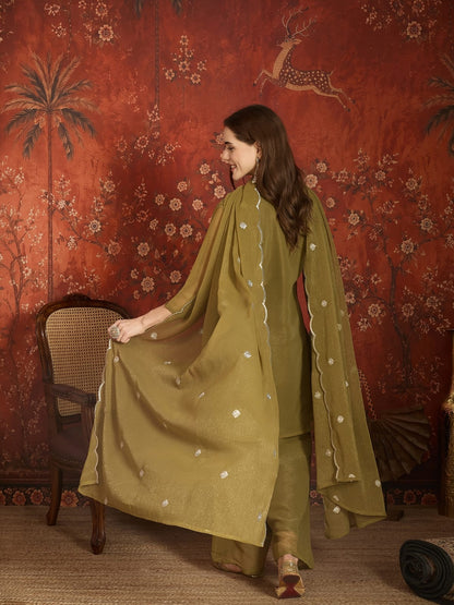 ✨ Premium Embroidered Sharara Set ✨(RRRD53)