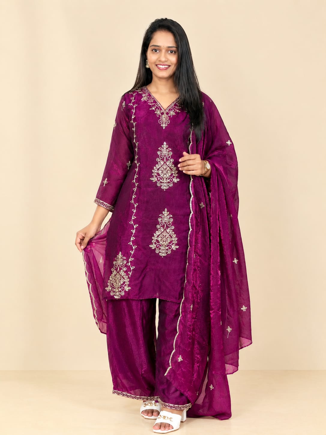 Royal Embroidered 3-Piece Suit Set (RRRD67 Chhaya)