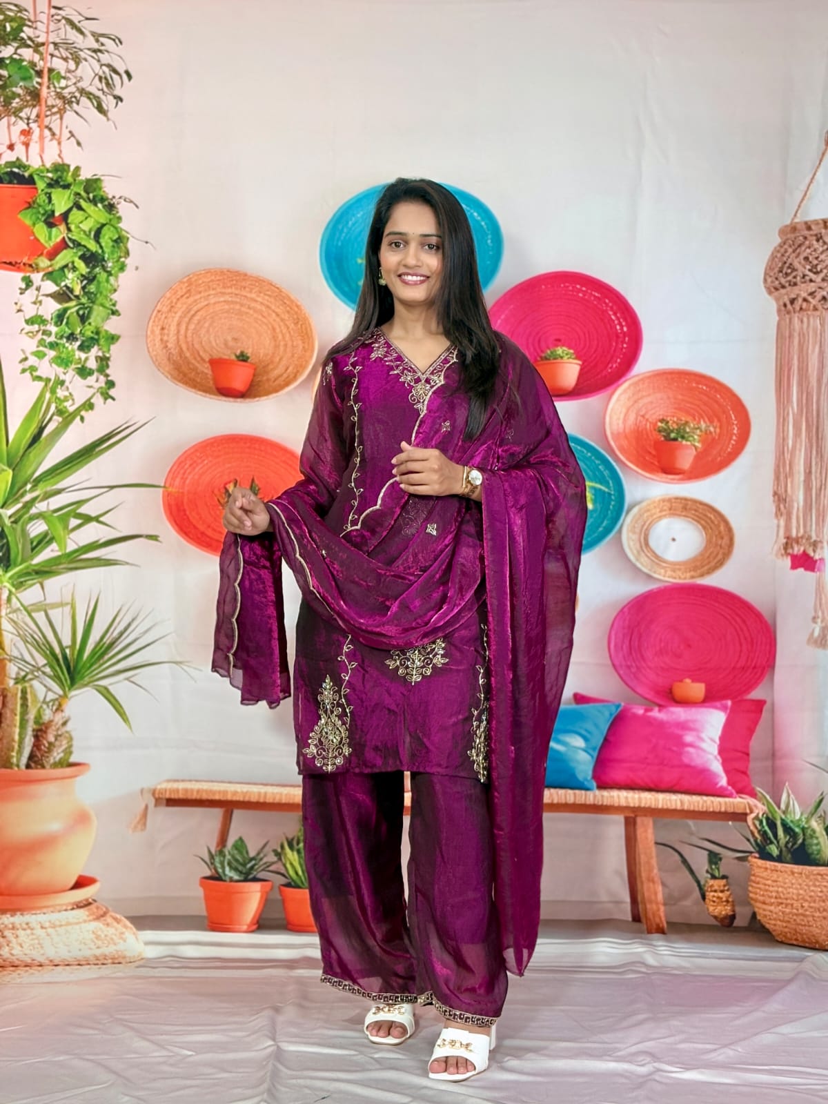 Royal Embroidered 3-Piece Suit Set (RRRD67 Chhaya)