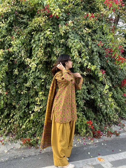 Women’s Premium Cotton Printed Kurta Pant & Dupatta Set – Mustard Floral Print (RD79)