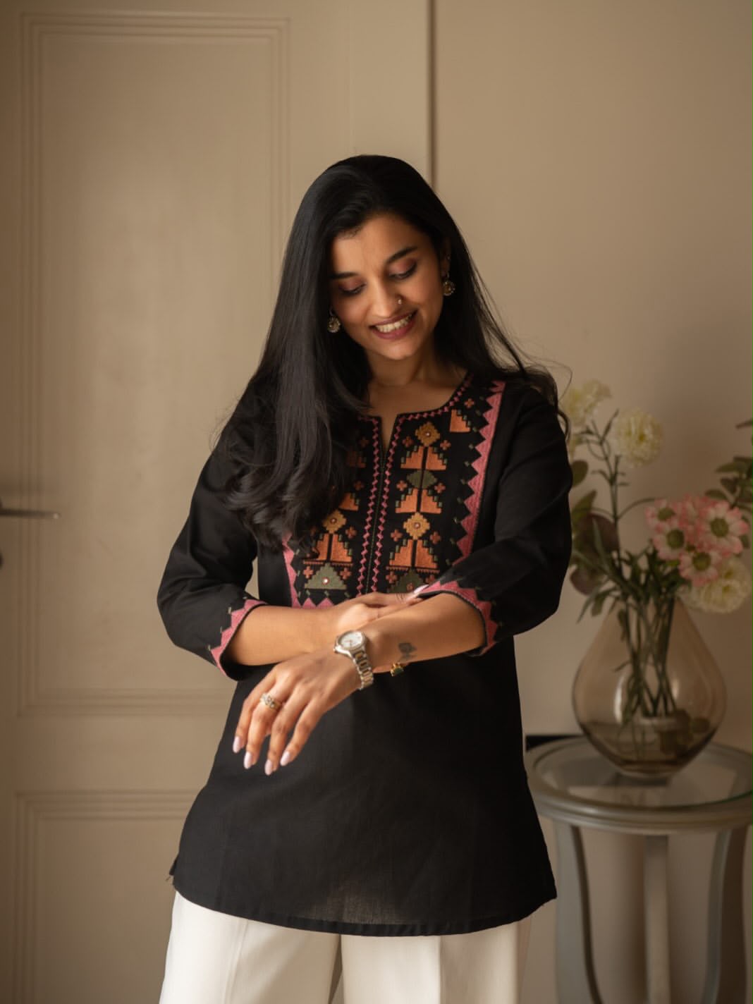 Beautiful Pure Cotton  top Pant set with beautiful embroidery work 💗(SWSK82)